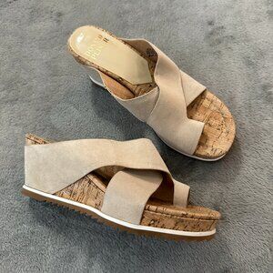 Donald Pliner Sisu Wedge Sandals Shoes Leather Women's size 7.5